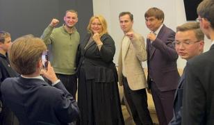 Șoșoacă, la un eveniment pro-rus: "Dacă Zelenski vine în Parlamentul meu, îi rup picioarele"