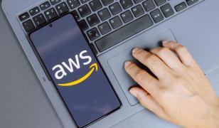 Serviciile de sistem ale Amazon au picat. Zeci de aplicaţii, inclusiv ale unor bănci, sunt afectate