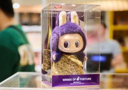 Un bărbat din Australia a furat păpuși Labubu în valoare de 5.000 de euro