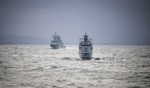 Rusia foloseşte un sistem secret de urmărire a navelor NATO, construit cu piese occidentale