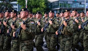 Croaţia revine la serviciul militar obligatoriu. Care sunt condiţiile impuse de stat