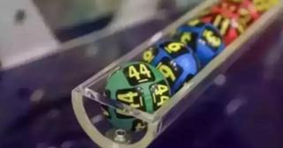 Rezultate LOTO 6/49, duminică 26 octombrie 2025. Numerele extrase la tragerile loto de azi