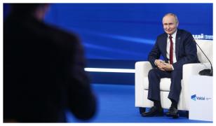 Vladimir Putin se amuză pe seama dronelor neidentificate din spaţiul aerian NATO: "Nu o să mai trimit"