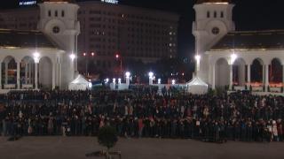 Incident la Catedrala Naţională: credincioşii au forţat intrarea, după ce au crezut că biserica se închide