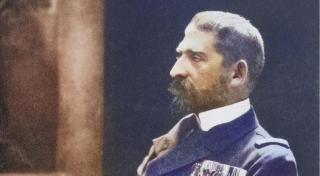 Pe 11 octombrie 1914, Principele Ferdinand este instalat, oficial, noul rege al României