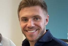 Povestea milionarului de 35 de ani care s-a săturat de prea mult bine și s-a întors la muncă: "Mă plictiseam"