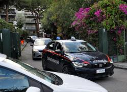 "Dacă nu mă arestați, o voi ucide pe soția mea". Un italian s-a predat singur la poliţie