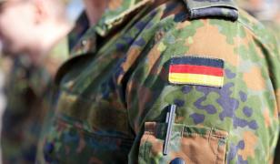 Germania vrea să îşi modernizeze armata. Investiţii de 26 de miliarde de euro pentru dotări