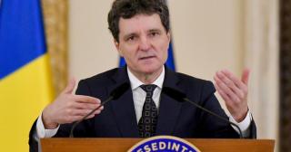 Nicuşor Dan, despre pensiile speciale: "Multă lume s-a pensionat de frică"