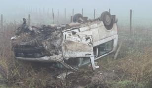 Cinci persoane rănite într-un accident la Constanţa. Microbuzul în care se aflau s-a răsturnat