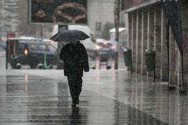 Vremea de mâine 18 noiembrie. Frig în aproape toată ţara. Minime şi de - 4 grade