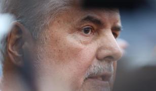 Adrian Năstase, supus unei operaţii complicate la Spitalul de Ortopedie Foișor