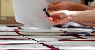 Cu ce acte poţi vota la alegerile din 7 decembrie