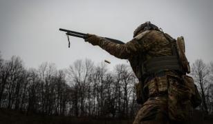 Rusia continuă ofensiva din estul Ucrainei şi revendică noi teritorii