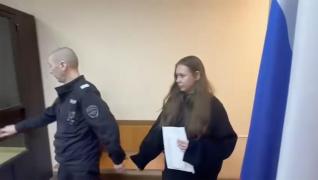 O femeie din Rusia a promis că va invita armata ucraineană la un ceai. Câţi ani de închisoare a primit