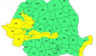 Cod galben de vânt în 16 judeţe până miercuri dimineaţa. Rafale de peste 100 km/h în zonele montane înalte