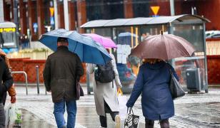 Prognoză meteo 3 - 16 noiembrie 2025. Ultima zi cu temperaturi ridicate. De marţi revin ploile şi frigul