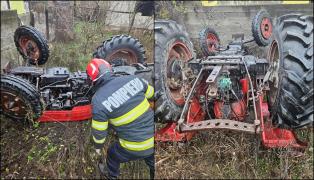 Un bărbat de 41 de ani și-a pierdut viața după ce s-a răsturnat cu tractorul, în Drobeta