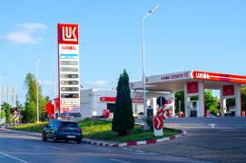 Gunvor, acuzată că este marioneta Kremlinului, și-a retras oferta pentru Lukoil, inclusiv rafinăria Petrotel