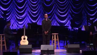 Muzicianul Jubilant Sykes, ucis în propria casă. Nominalizatul la Grammy a fost înjunghiat de propriul fiu