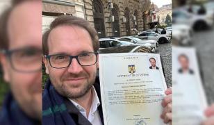 Liderul USR, Dominic Fritz, a depus jurământul pentru cetăţenie: "Mulțumesc, România"