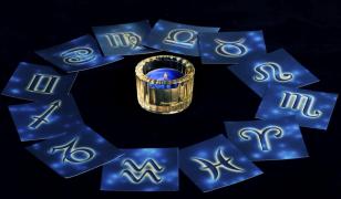 Horoscop weekend 20 - 21 decembrie 2025. Luna Nouă aduce clarificări legate de bani pentru 2 zodii