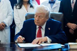 Donald Trump a aprobat un buget anual al Apărării de 1.000 de miliarde de dolari