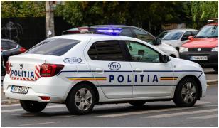 Femeie din Pitești, găsită înjunghiată în casă. Rudele susţin că s-ar fi sinucis