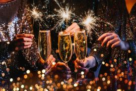 Anul Nou 2026. Mesaje și urări de Revelion pentru familie, prieteni și colegi