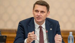 Mircea Abrudean, reacţie la amânările CCR: Reforma pensiilor înseamnă sfârșitul privilegiilor, asta deranjează