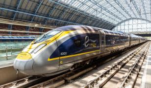 Pană de curent în Canalul Mânecii. Circulaţia trenurilor Londra - Paris - Amsterdam - Bruxelles, suspendată