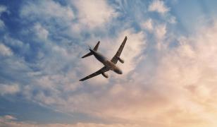 Preţul unui bilet la bordul celei mai lungi curse aeriene din lume. Durează 29 de ore şi acoperă 20.000 km