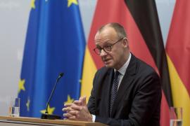 Merz afirmă că Europa trebuie să devină mai puţin dependentă de SUA şi respinge strategia SUA de securitate