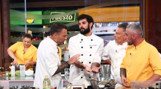 Chefi la cuțite, lider detașat de audiență. Tensiune maximă în această seară: cea mai grea probă