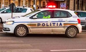 Studentă din Gorj, violată după ce s-a urcat în maşina unor necunoscuţi alături de iubitul ei. Băiatul a fost bătut şi dat jos din vehicul