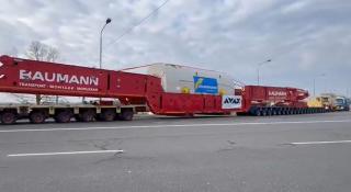 Transport agabaritic de aproape 800 de tone traversează România către Termocentrala Mintia