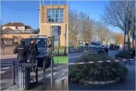 Bărbat împuşcat mortal de poliţiştii francezi în nordul Parisului, după ce s-a năspustit asupra lor cu două cuţite