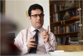 Rectorul SNSPA, după ce Georgescu a fost ridicat de poliţişti