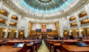 Parlamentul a aprobat componența Comisiilor SRI şi SIE. Cine sunt noii şefi ai instituţiilor de forţă