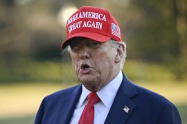 Trump l-a avertizat pe Zelenski că va retrage sprijinul SUA dacă nu va face pace şi susţine că vrea o încetare 