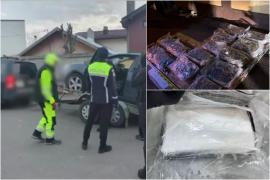 Traficant prins după ce a ascuns zeci de kg de droguri într-o mașină ridicată pe o platformă auto, sub pretextul unei defecțiuni