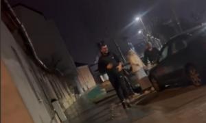 Tânăr bătut cu bestialitate de familia iubitei, pe o stradă din Cluj. Şi partenera sa a fost agresată de propriile rude