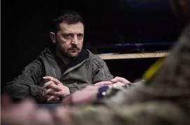 Kremlinul susţine că Zelenski a pierdut controlul armatei. Kievul spune că Putin ar trebui "să-şi ia pastilele"