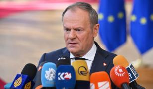 Mesajul ferm al lui Donald Tusk: Trebuie să intrăm într-o cursă a înarmării cu Rusia și să o învingem