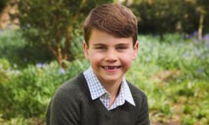 Prinţul Louis a împlinit 7 ani. Fotografia publicată cu această ocazie de Prinţul William şi Kate Middleton