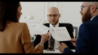 Doi soți s-au prefăcut că divorțează pentru a păcăli Fiscul italian și a scăpa de o datorie de 700.000 €. Cum s-au dat de gol