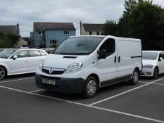 Un şofer a pierdut aproape 50.000 € după ce furgoneta lui a rămas blocată într-o parcare timp de 2 ani