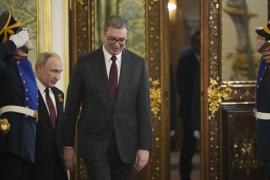Preşedintele sârb Aleksandar Vucic îi cere lui Vladimir Putin gaze naturale la preţ redus
