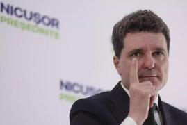 Reacţia lui Nicuşor Dan după ce Simion a mulţumit SUA pentru că am fost scoşi Visa Waiver: "Un suveranist de fațadă, un slugarnic"