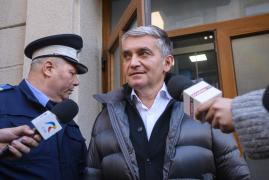 DNA cere arestarea lui Vlad Oprea, care ar fi încălcat controlul judiciar. Reacţia primarului